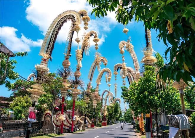 Galungan - a hinduk egyik legfontosabb ünnepe kezdődött ma